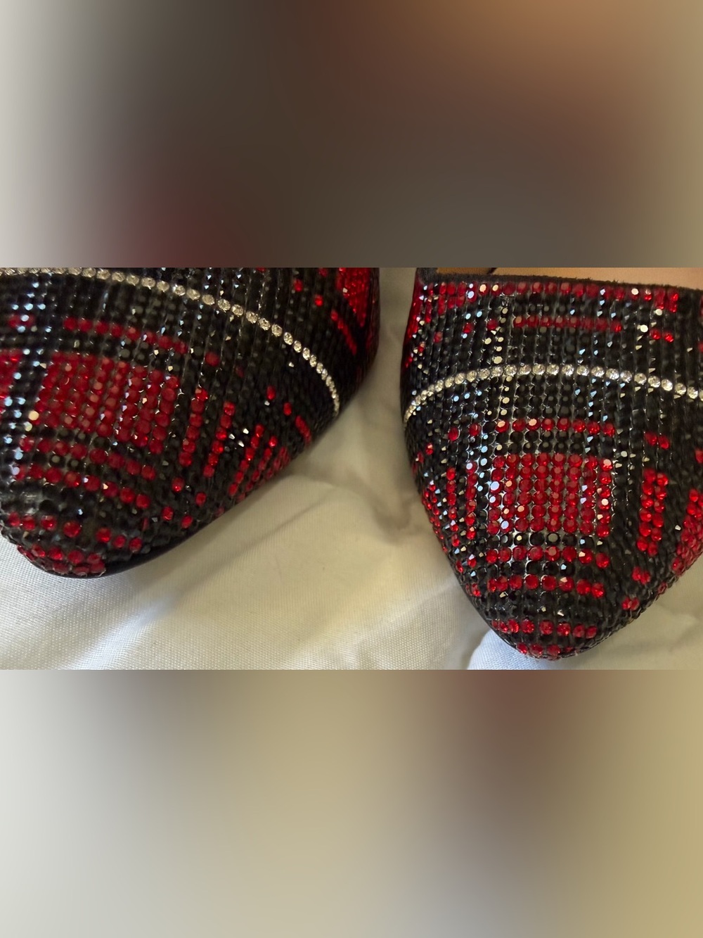 INC elegant RED and BLACK plaid rhinestone stiletto heels - Picture 5 of 10